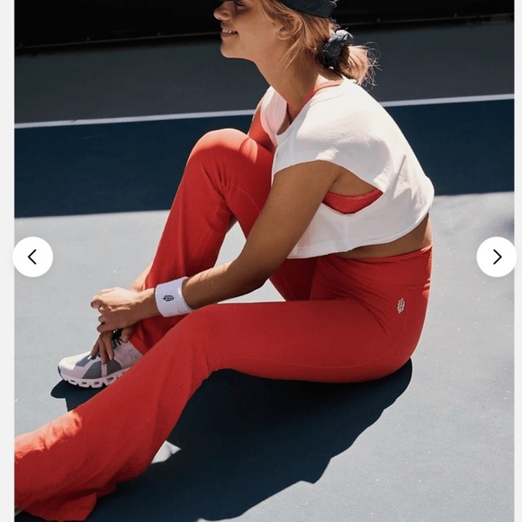 NWOT Free People Movement XS/S Good Karma Flare Leggings Red No Logo New Pants - Picture 3 of 5